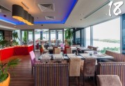 Restaurant 18 Lounge (City High)