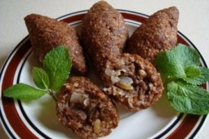 Kibbe (chiftele)  prajit 